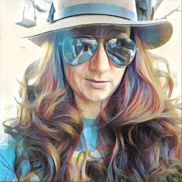 Meet your Posher, Abby - Picture 6 of 7